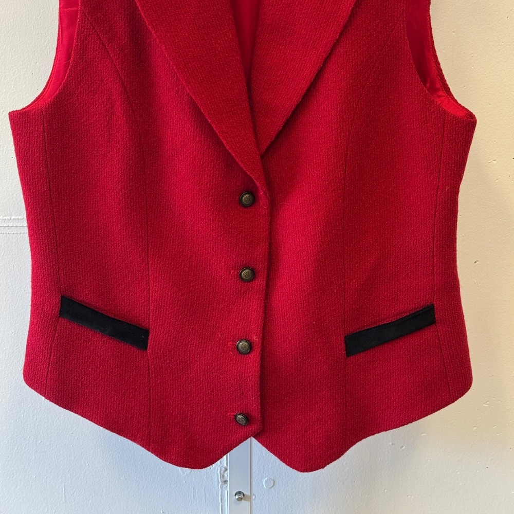 Vintage Talbots Wool Blend Vest Black Velvet Collar Button Front Size 8 USA Red - Picture 4 of 8